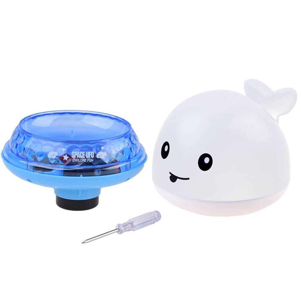 Игрушка-брызгалка для купания Кит с подсветкой