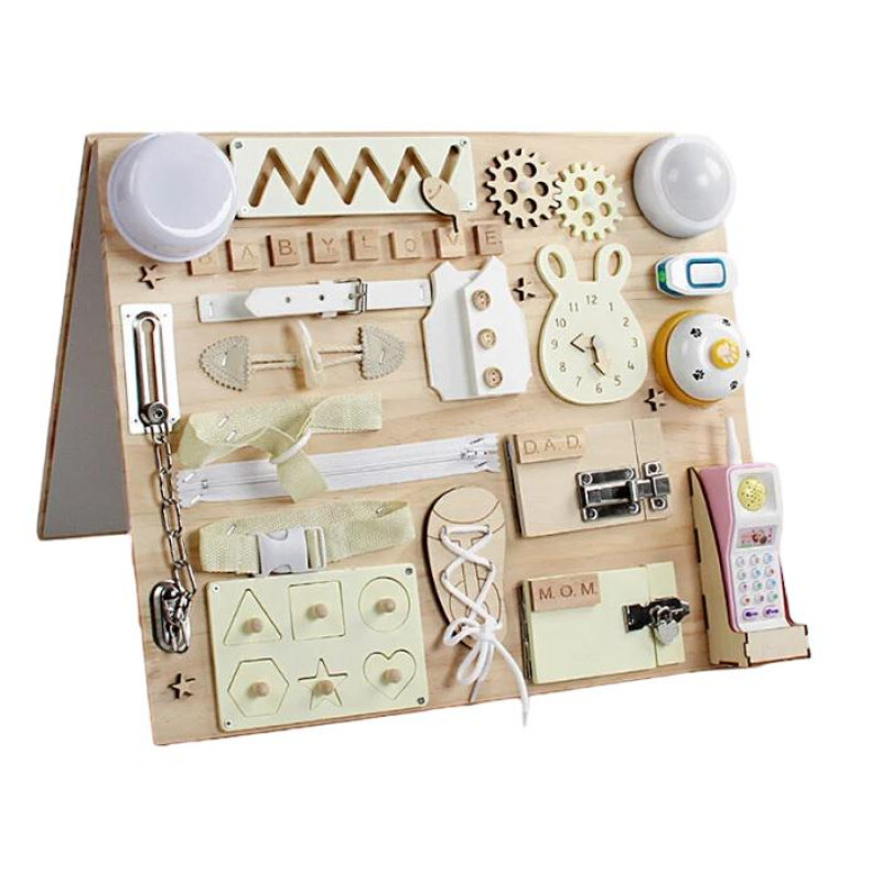 Деревʼяний бізіборд з магнітною дошкою та телефоном