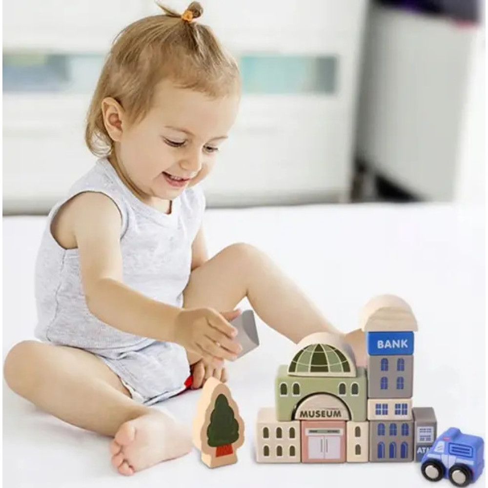 Деревянный конструктор с цифрами и разными фигурами