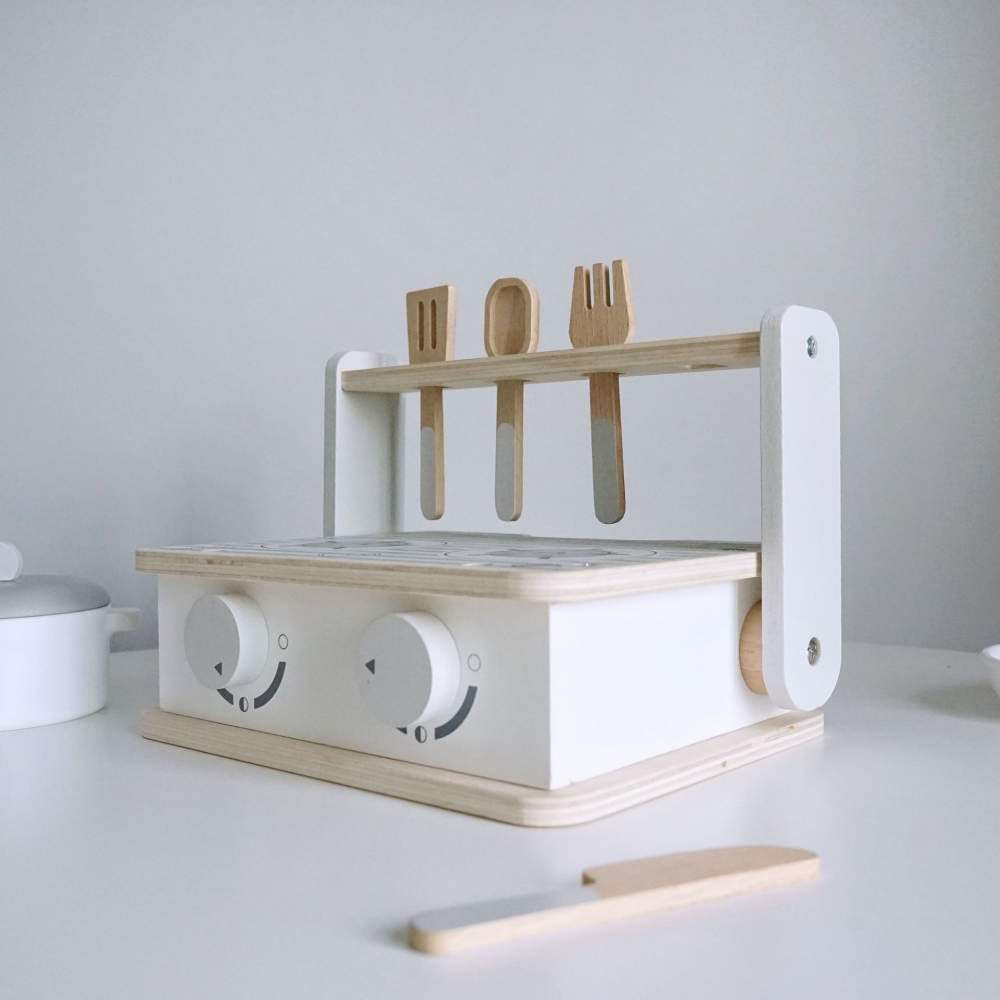 Деревянная плита с грилем для маленького шефа