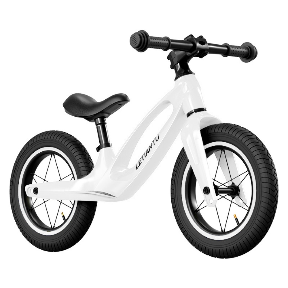 Белый беговел Letiantu Sport, алюминиевый, с надувными резиновыми колесами 12"