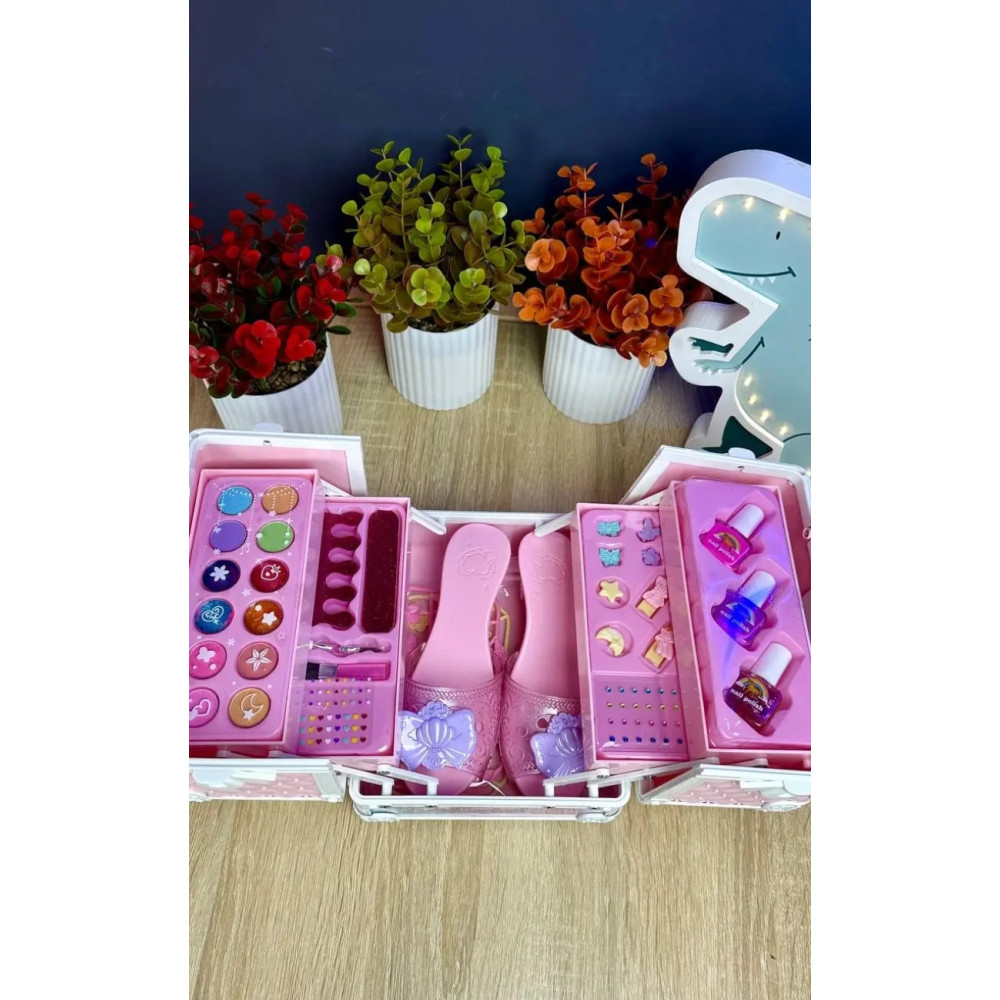 Набор детской косметики с туфельками и аксессуарами