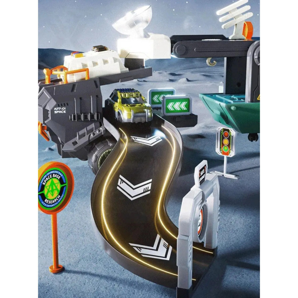 Космическая станция в виде грузовика машинка-трансформер 2в1.