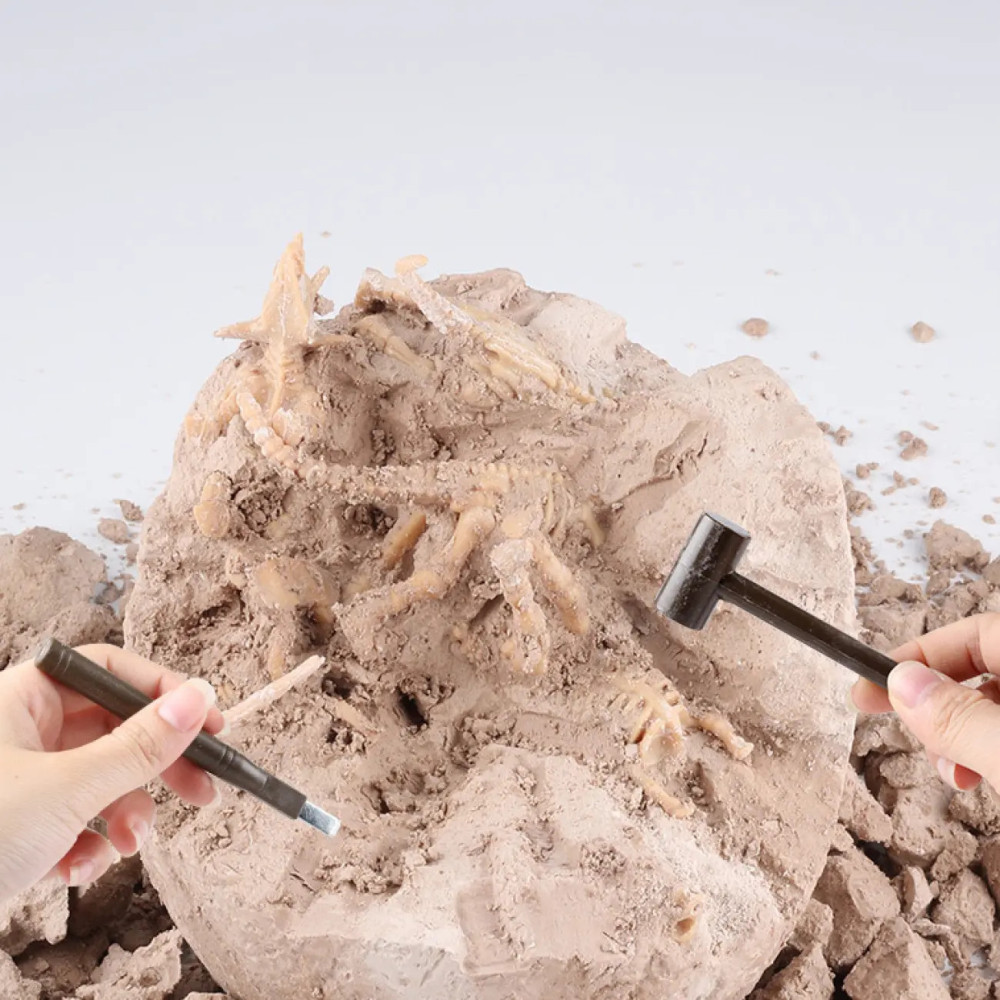 Set mare de arheolog — Ou de dinozaur din ghips cu instrumente și 12 figurine